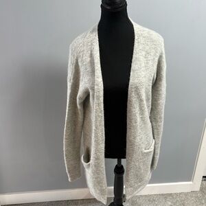 Aritzia - Wilfred Free Cardigan
